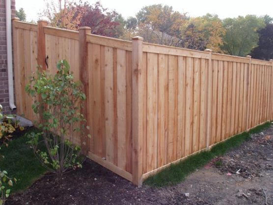 Fence Replacement vs Repair